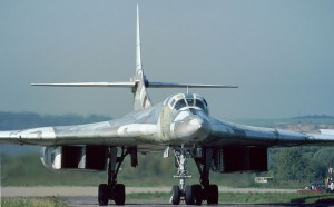 1024px-Tu-160_(12956971034)